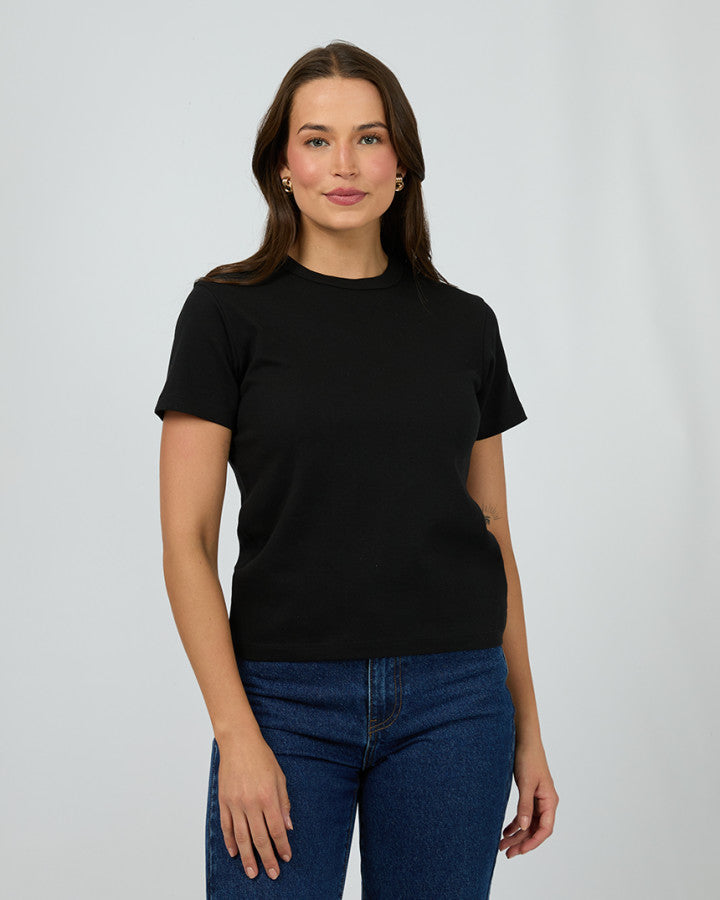 Regular Tee - Black