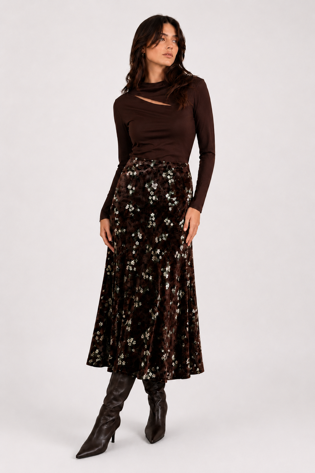 Daphanie Velvet Midi Skirt