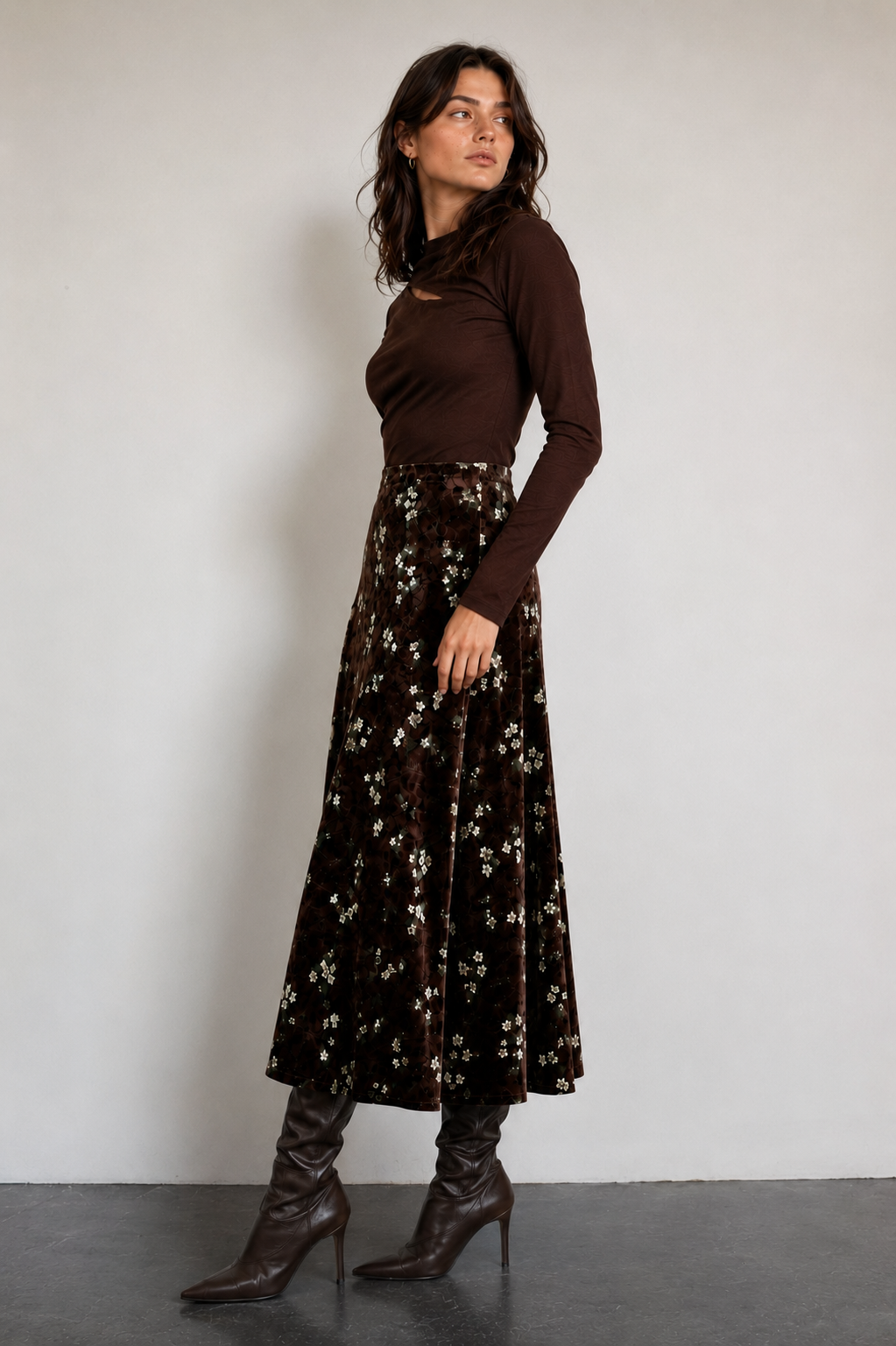 Daphanie Velvet Midi Skirt
