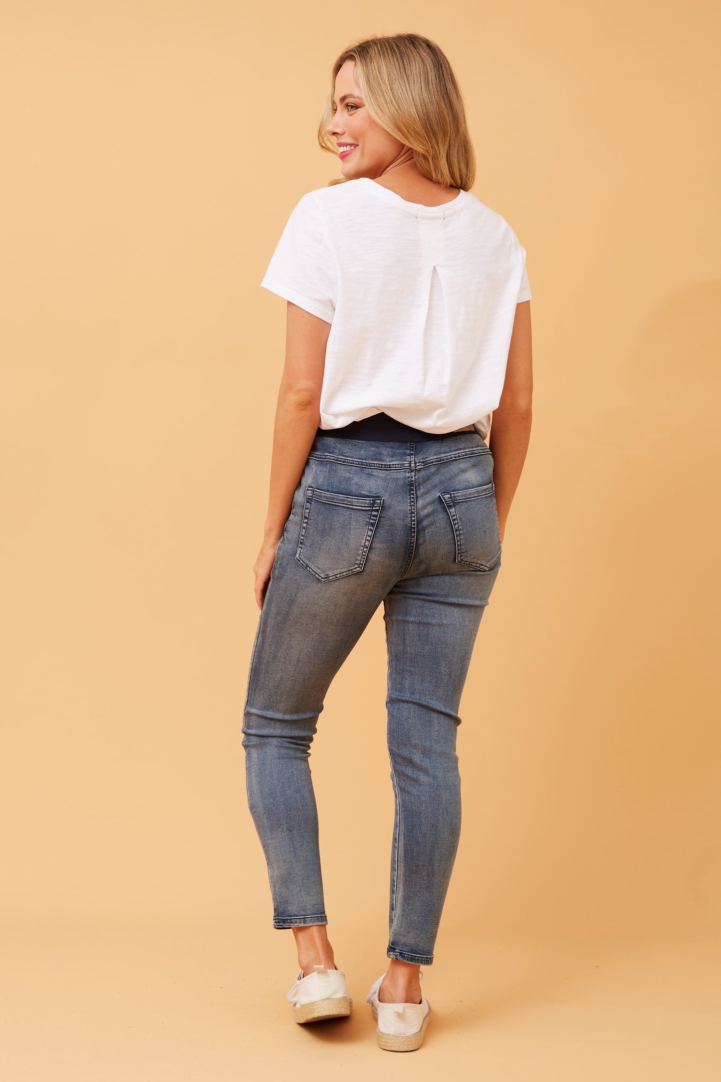 Tahnii Denim Jogger - Dark Denim