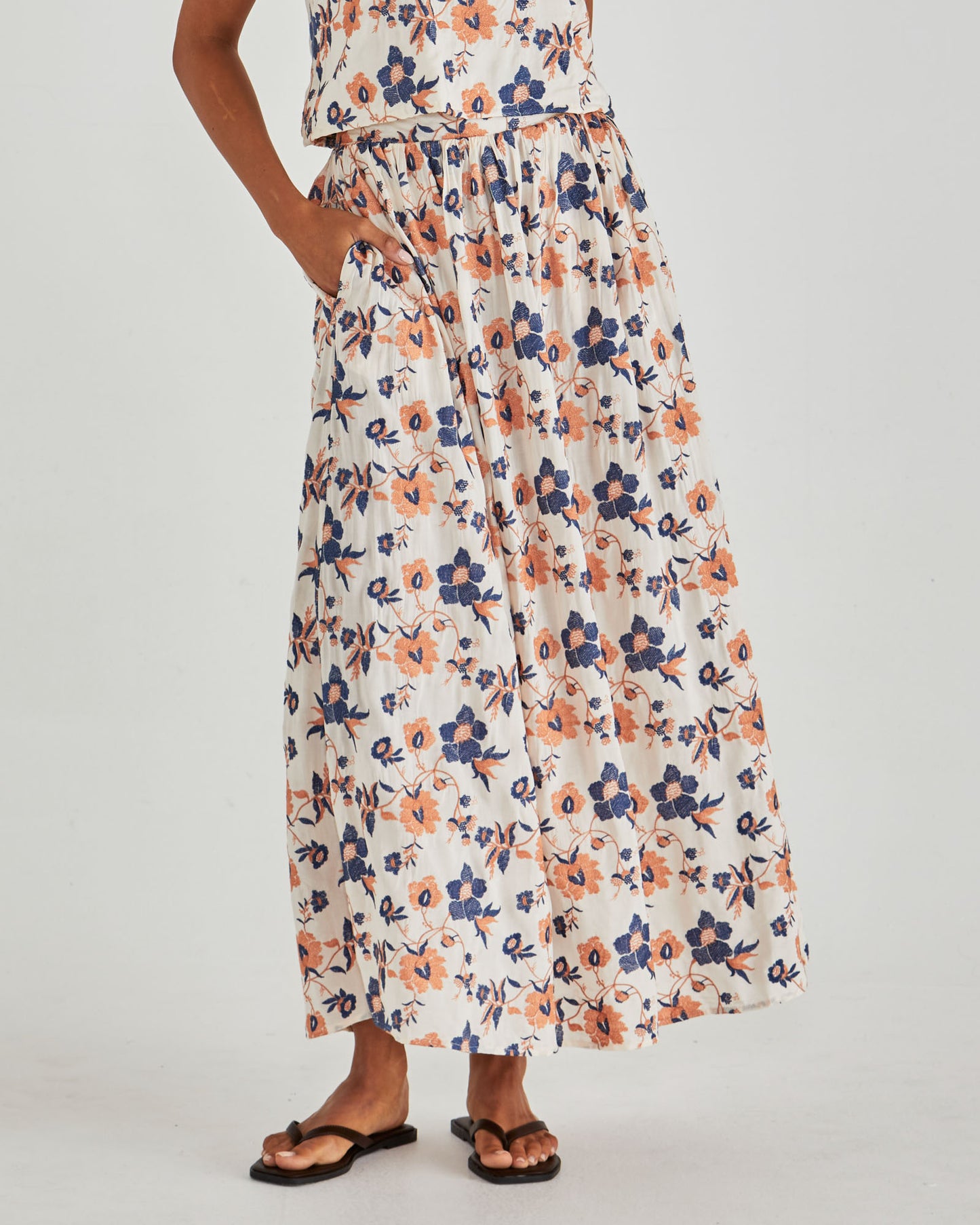 Luca Full Skirt - Navy Floral
