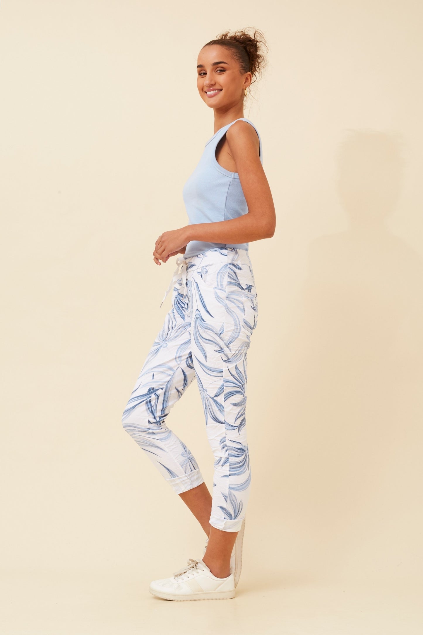 Luna Jogger Pant - White/Blue