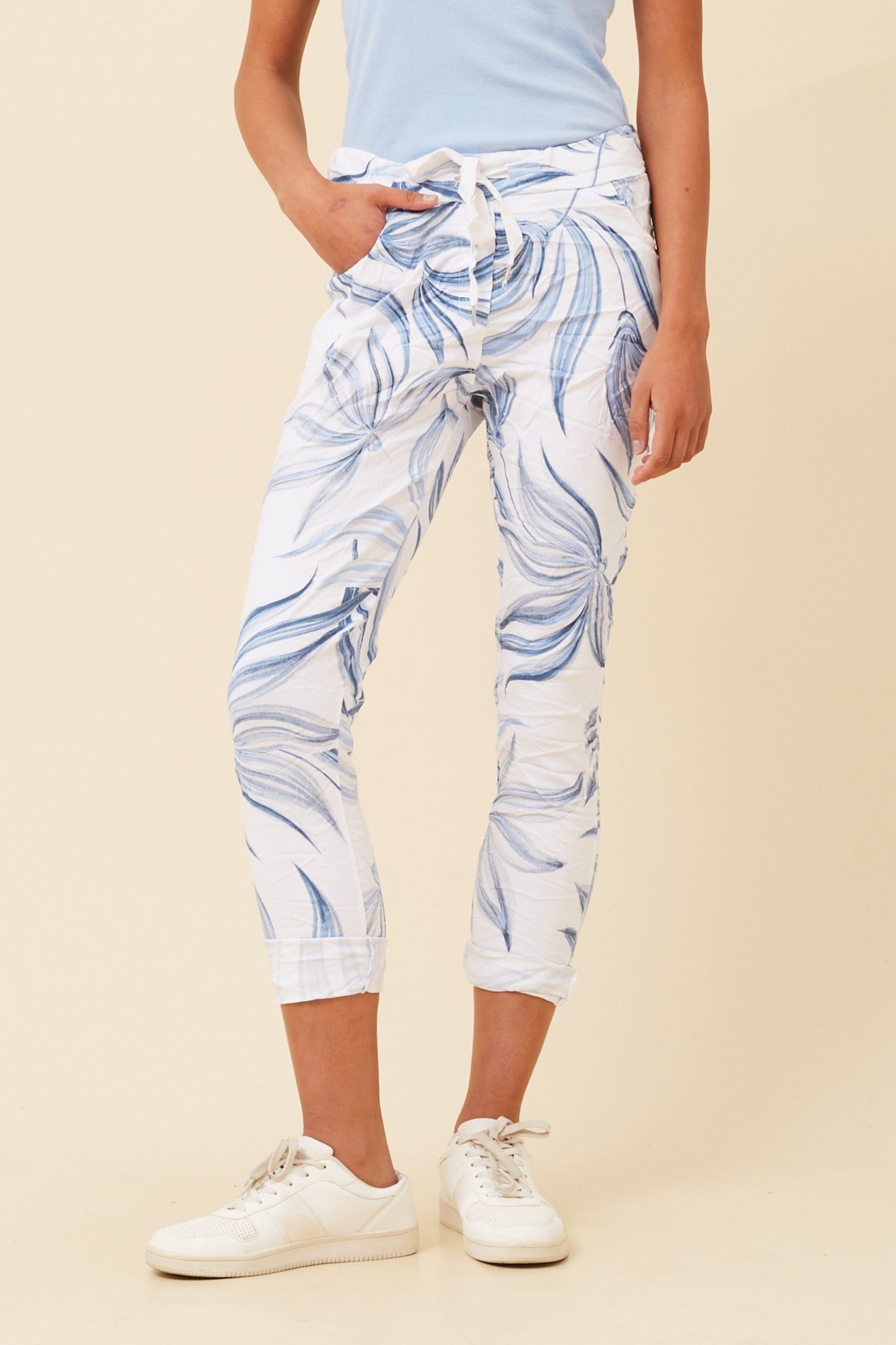 Luna Jogger Pant - White/Blue