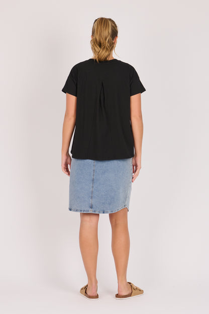 Pleat Tee - Black