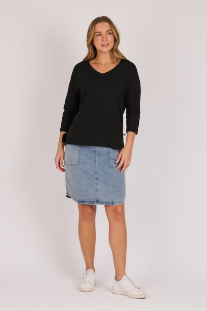 V Neck 3/4 Cuff Sleeve Top - Black