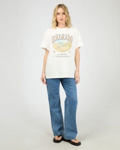 Rocky Mountain Relaxed Tee - Vintage White